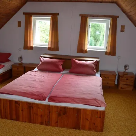 Dom wakacyjny Chalupa Cahovka Nová Bystřice